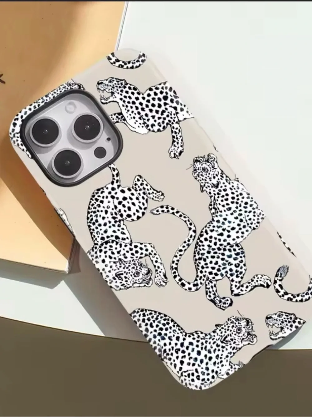 Beige Leopard Print iPhone 16 pro Case